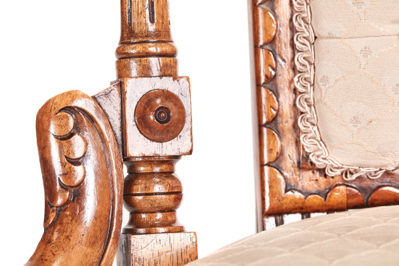 Victorian Carved Walnut Ladies Chair - Image 10